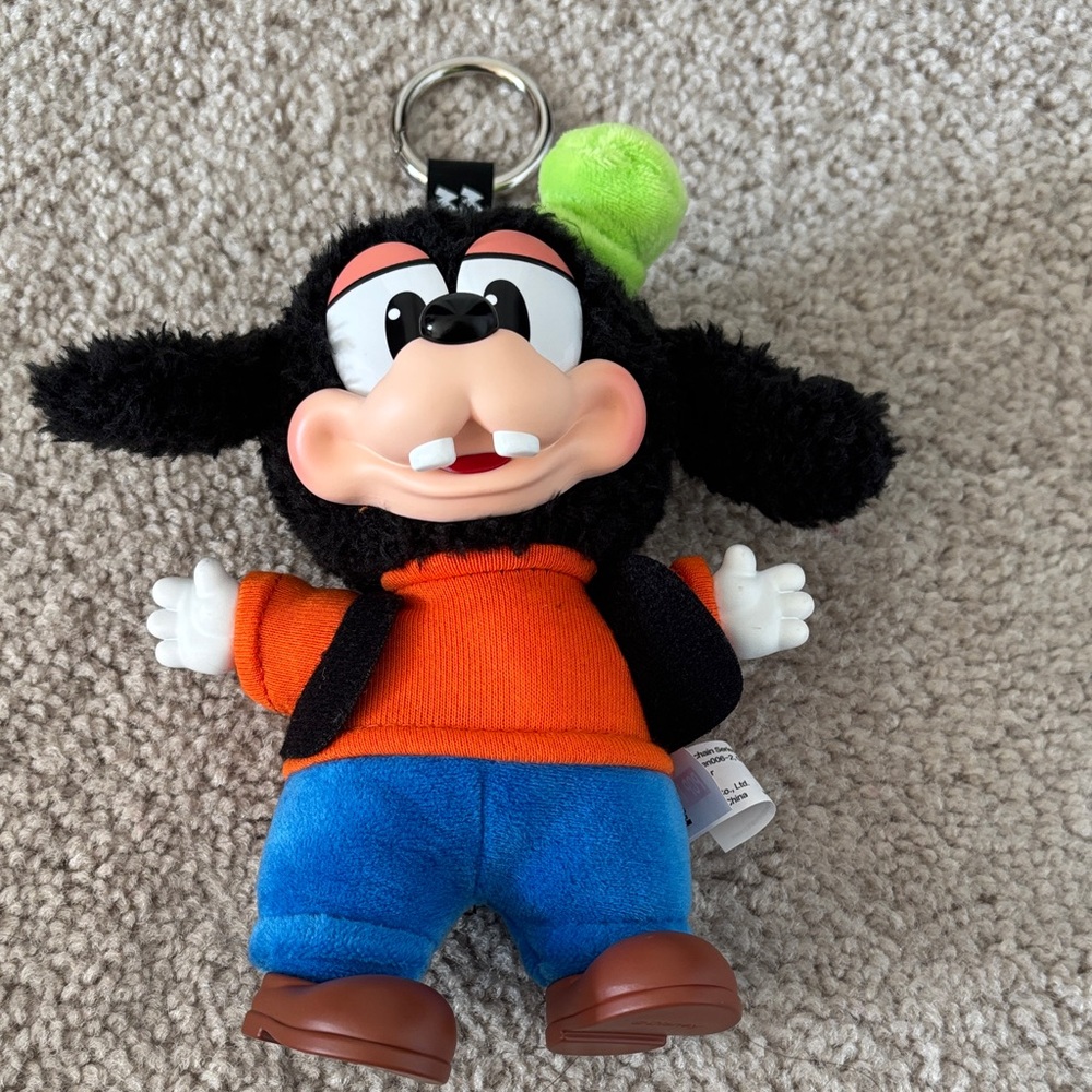 Pop mart Mickey family together Goofy, authentic purchased is Disney world